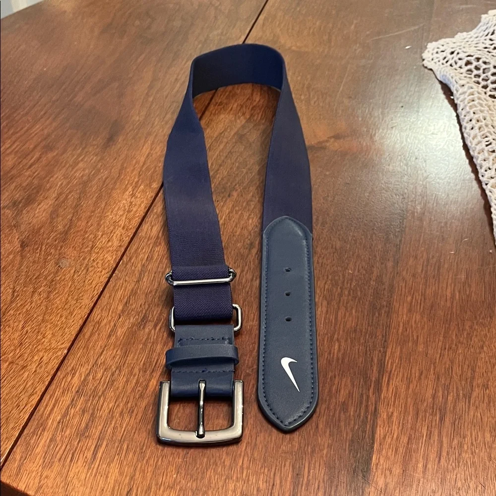 Nike Dark Blue Belt